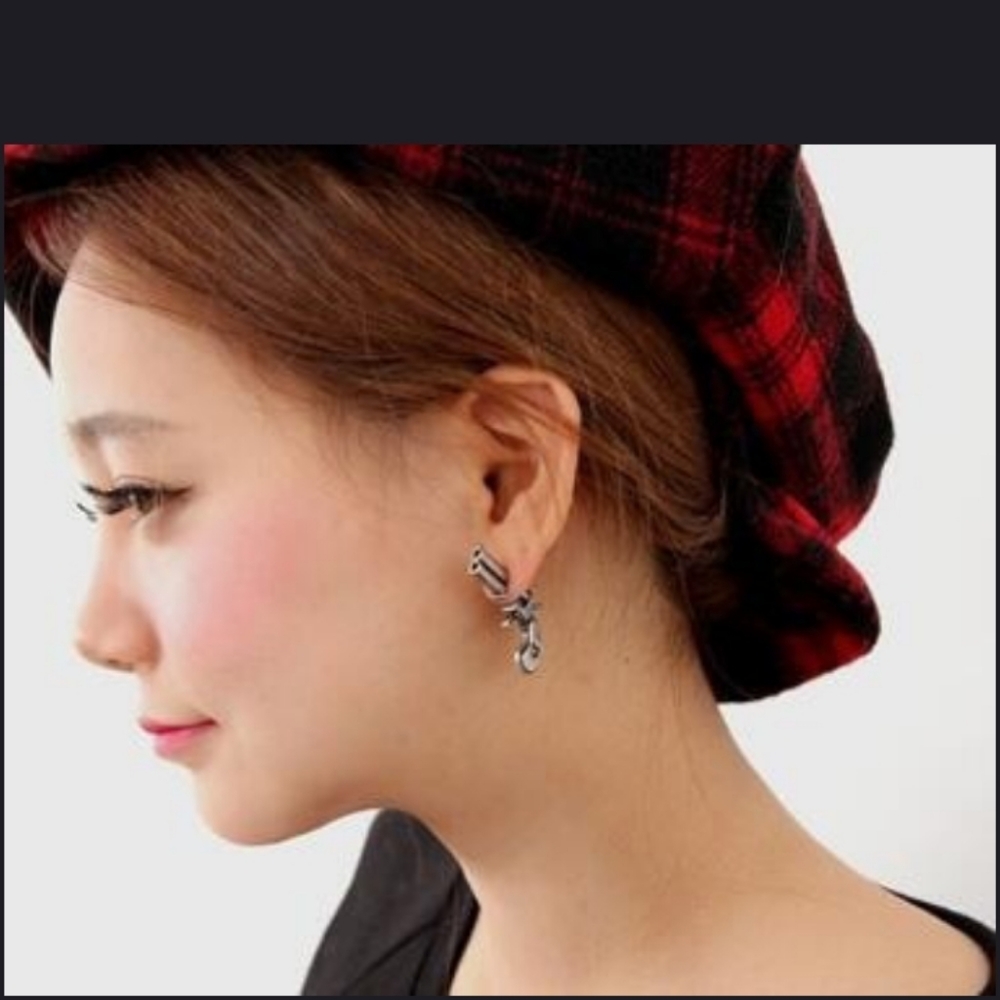 3XHP LAST 1 NWT Gold Punk Goth Gun Pistol Earrings - Picture 3 of 6